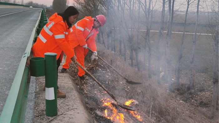 火速出击！邢台分中心全力处置高速火情确保通行安全1