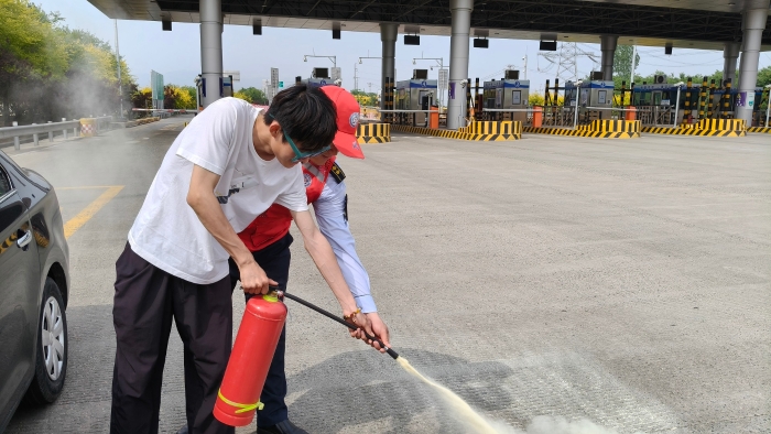 d:\Users\Administrator\Desktop\5.12（减灾日）\cf07b3677059a0cc25a0857d51be0bd