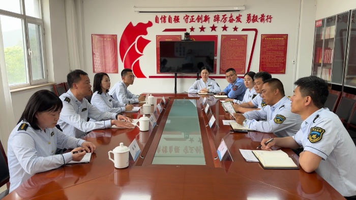 C:\Users\lenovo91\Desktop\交流1