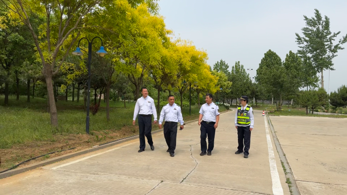 C:\Users\lenovo91\Desktop\交流3