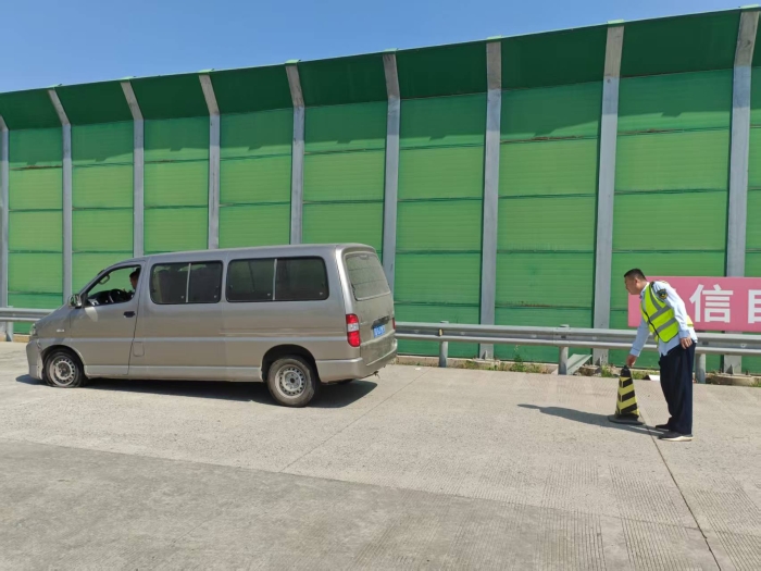 mmexport1750236518219 mmexport1750236518219