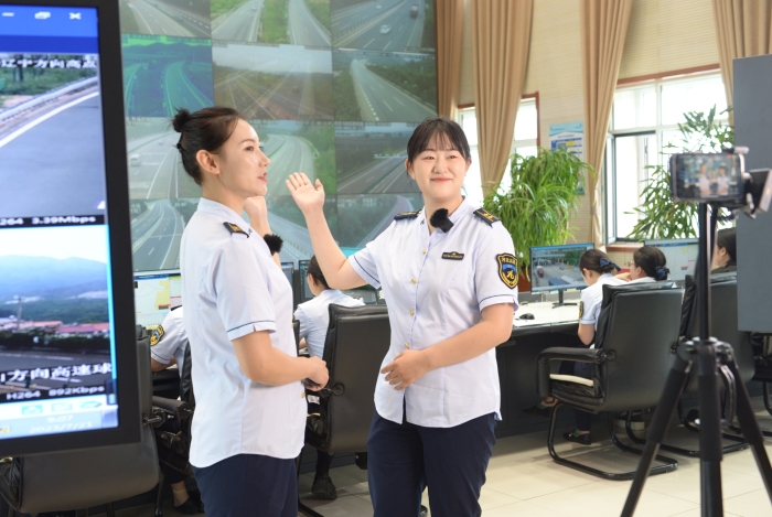 9665e5adc4c98bb2add0bec286724b5