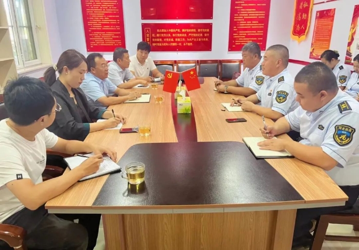 C:\Users\gyz\Desktop\11