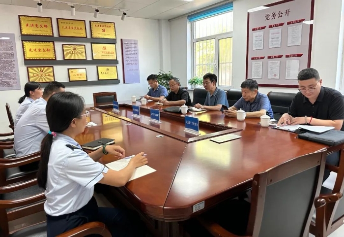 C:\Users\gyz\Desktop\44