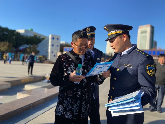 0df2ffc693cc525ed80071b8f66ac69