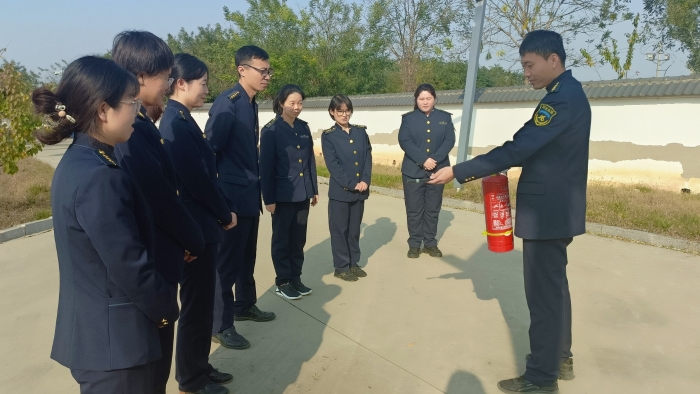 30e02f0c5b2ded69674bcef1efcbec3