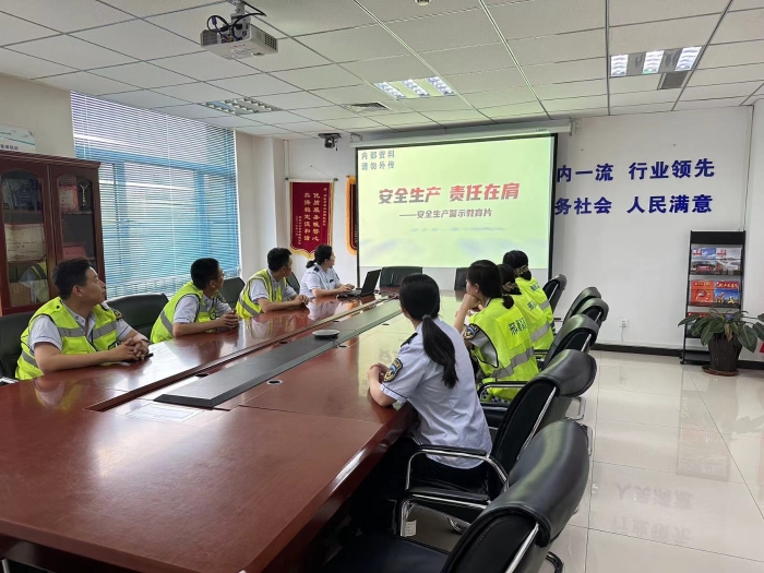 914b5c84316d452e0398dc8c72dbed9