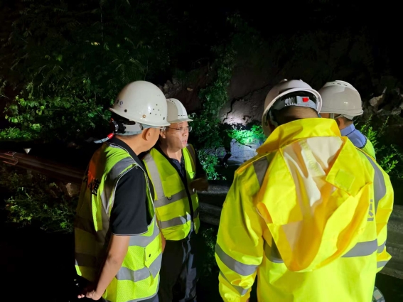 fc270c1b1ba6df70ccfda8f00d81a4a