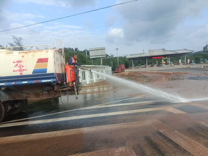 9d44831a8a8f9b4fec2a3016b323189