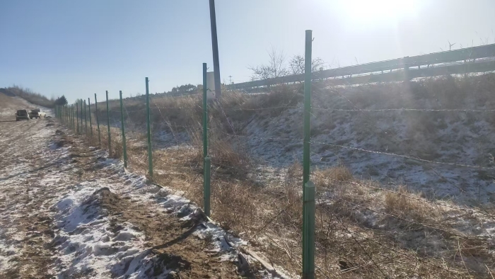 张家口分中心沽源养护队：低温攻坚筑“防线” 隐患清零保畅通1